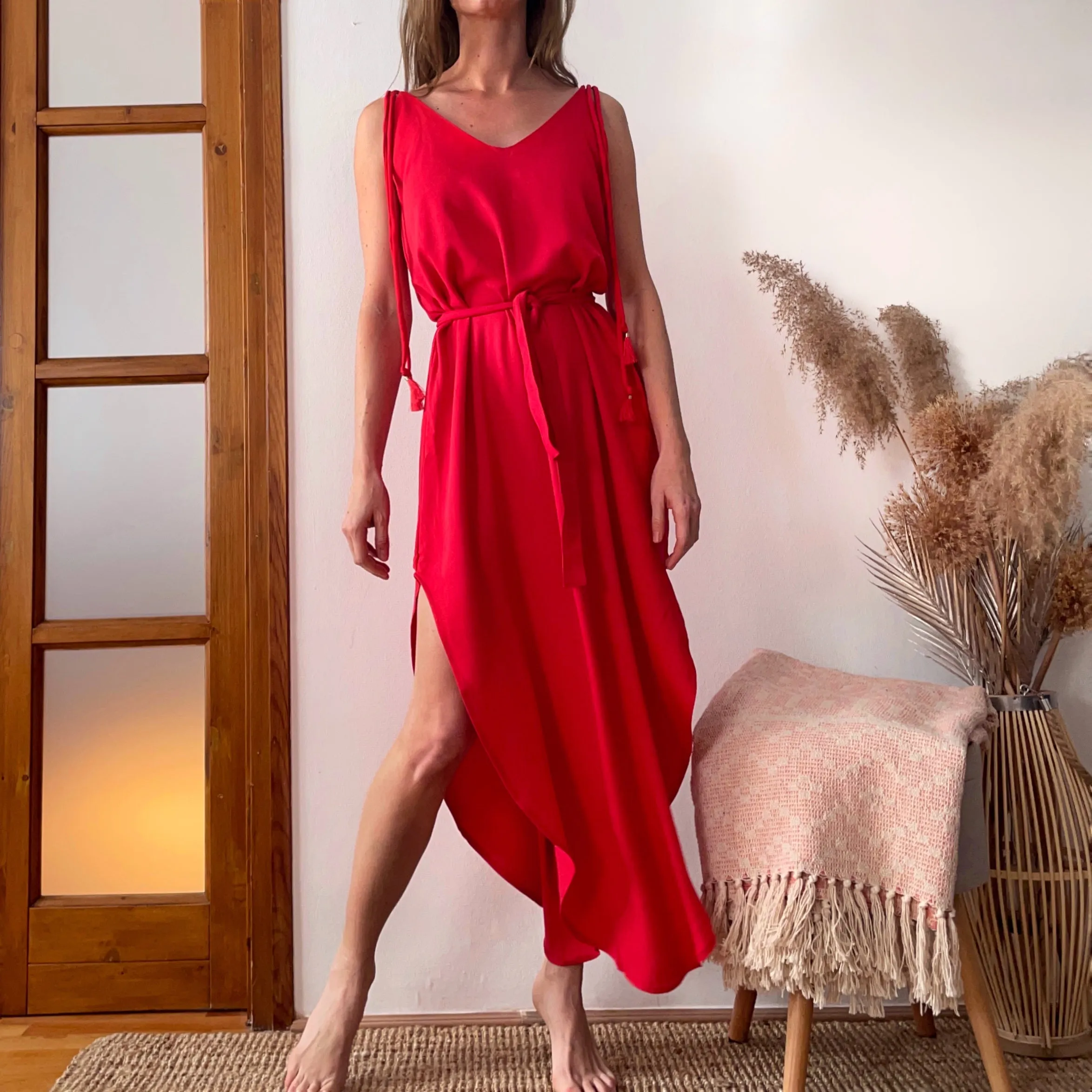 JUNE DRESS VIVID RED